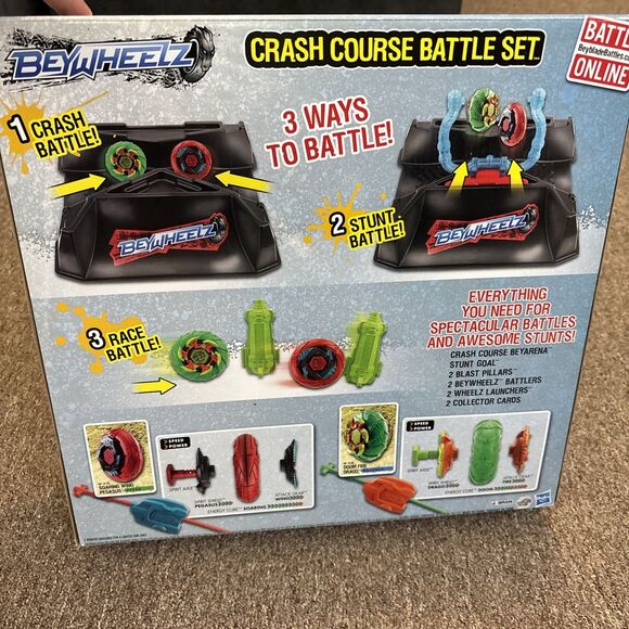 2012 Beyblade Beywheelz Crash Course Battle Set 2 Beywheelz Battlers Hasbro NEW - Picture 2 of 8